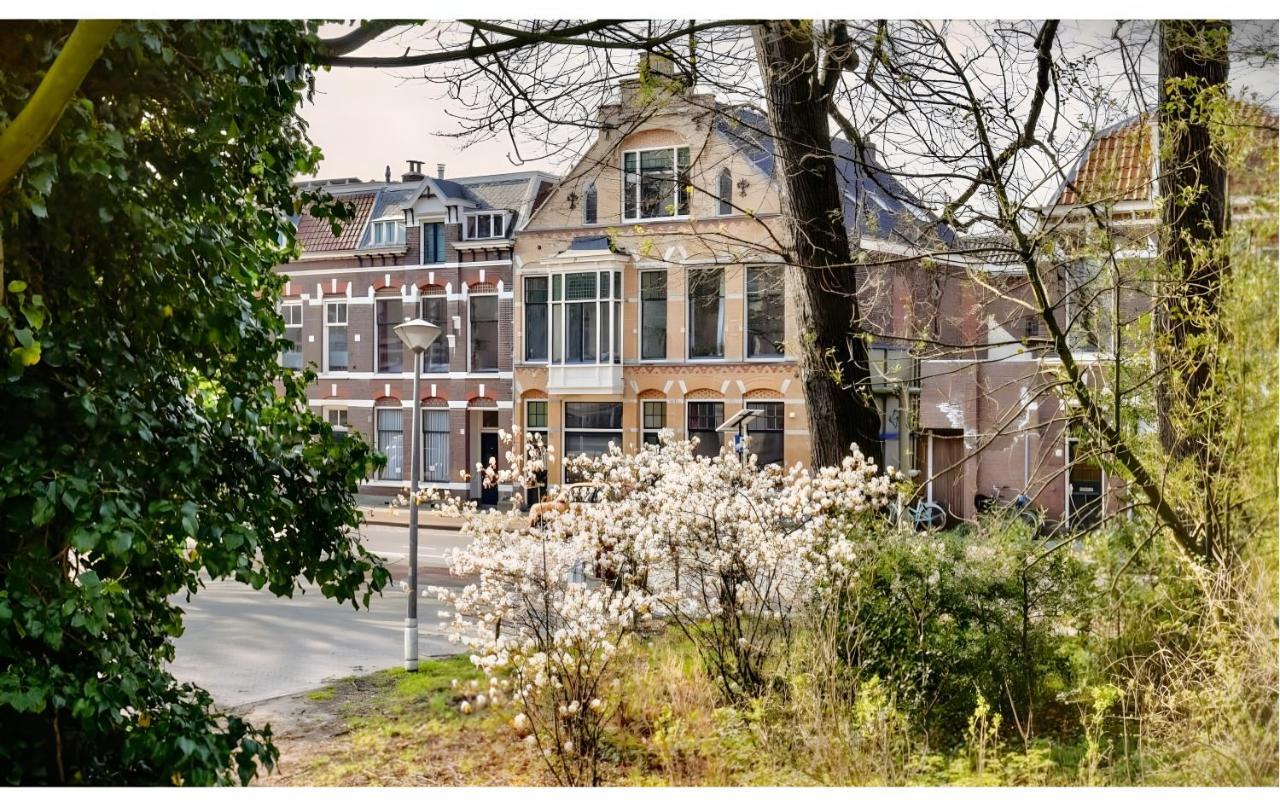 Lovely, 1898 Jugendstil Design Apartment, Old Haarlem City Centre, Fully Renovated With Parkview Near Amsterdam And Zandvoort, Bloemendaal Beach Luaran gambar